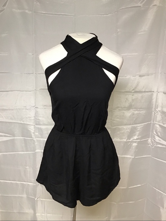 Tobi Pants - Tobi Black Halter Romper Size Small